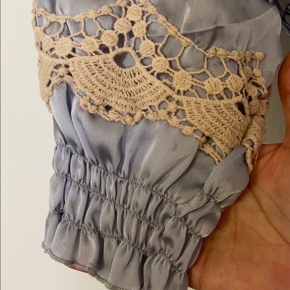 STUDIO Y SIZE M SATIN EMBROIDERED SLEEVES - Picture 6 of 9